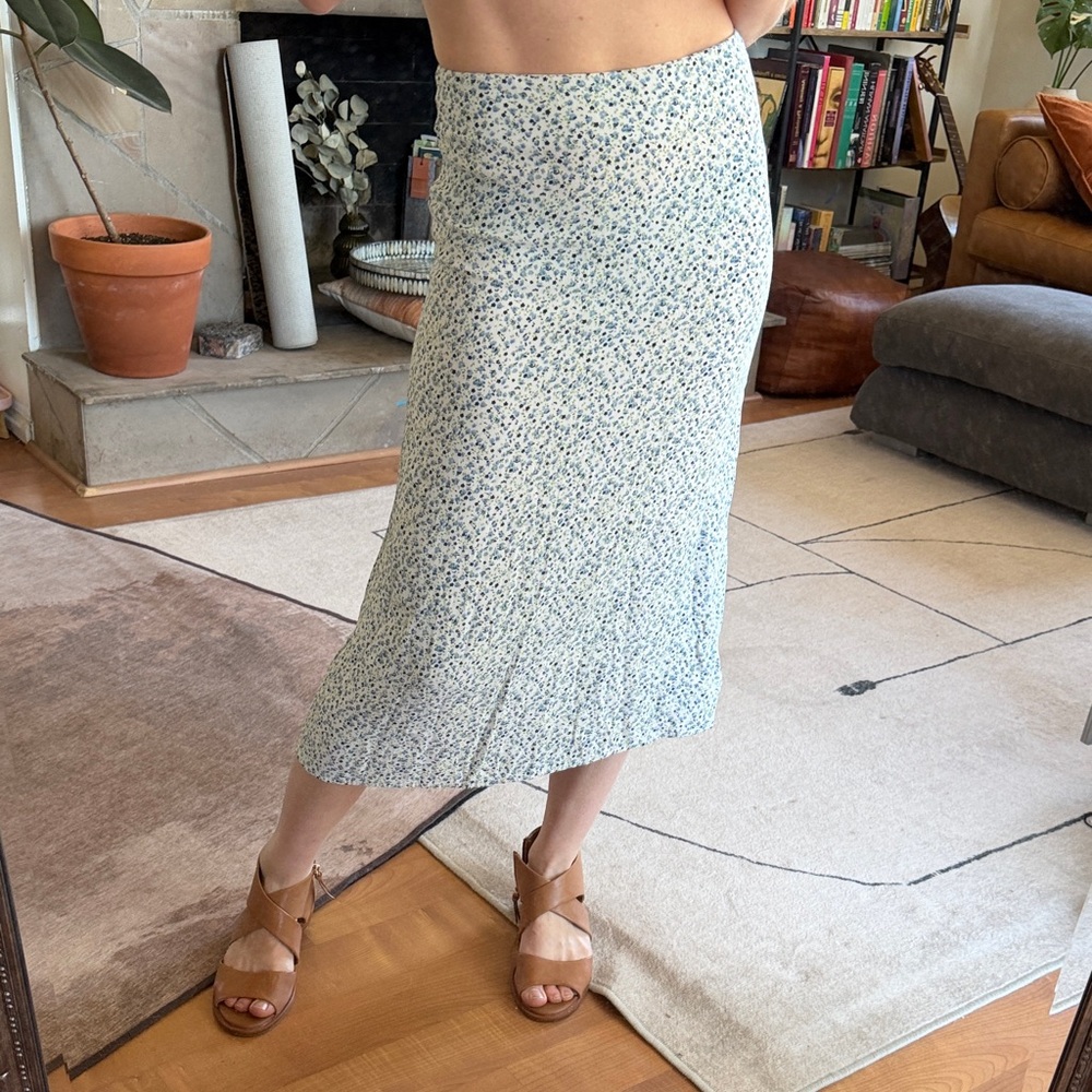 Brandy Melville Blue Floral Midi Skirt